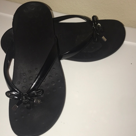 vionic bow flip flops